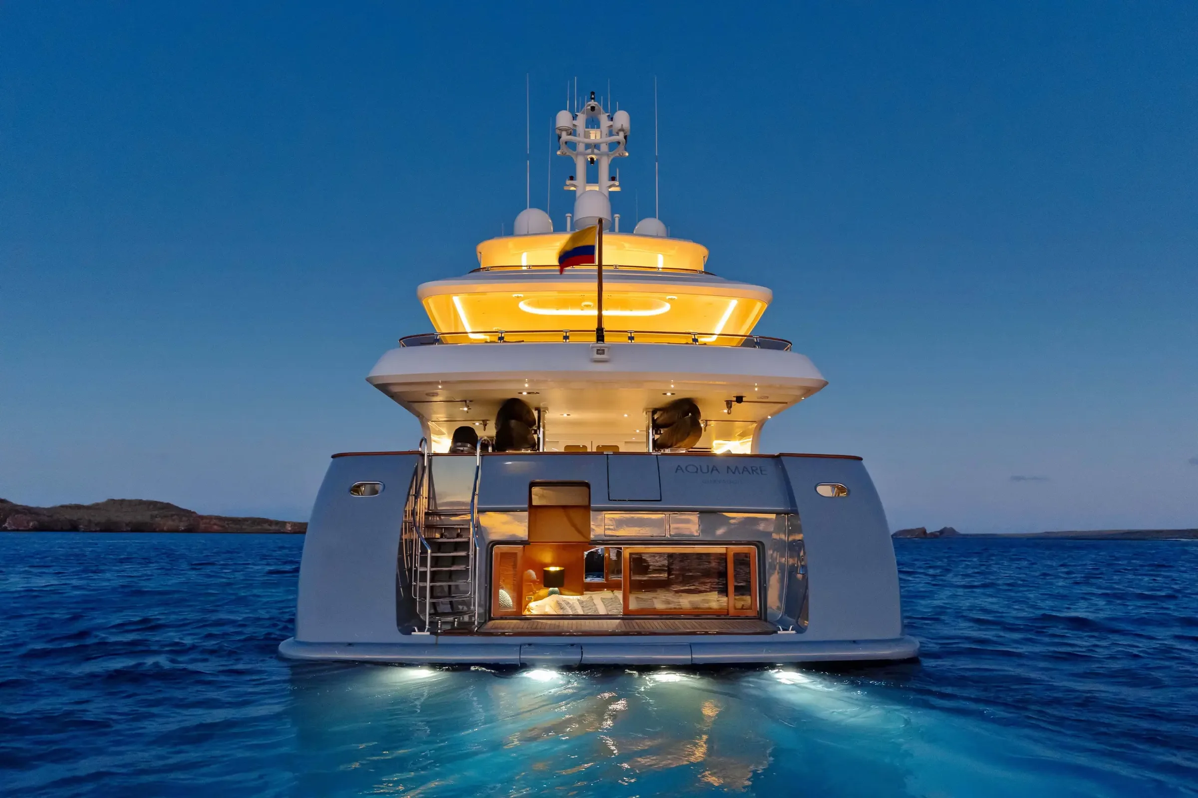 Aqua Mare at anchor at dusk