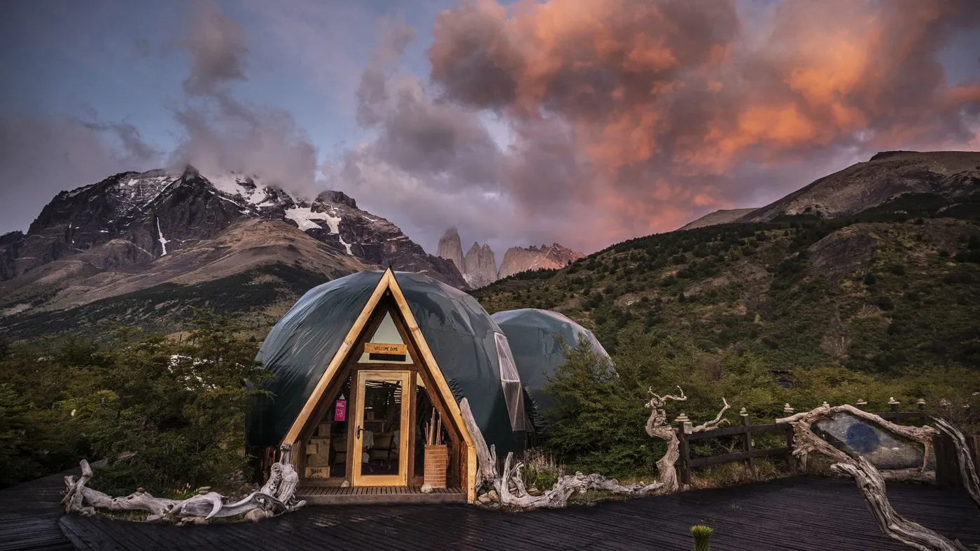 Avoiding Overtourism with Sustainable Luxury